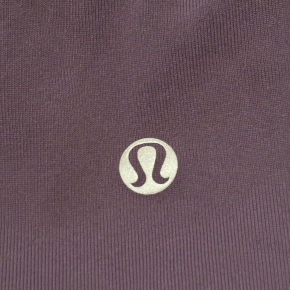 Lululemon sportswear tank, small - Picture 3 of 3